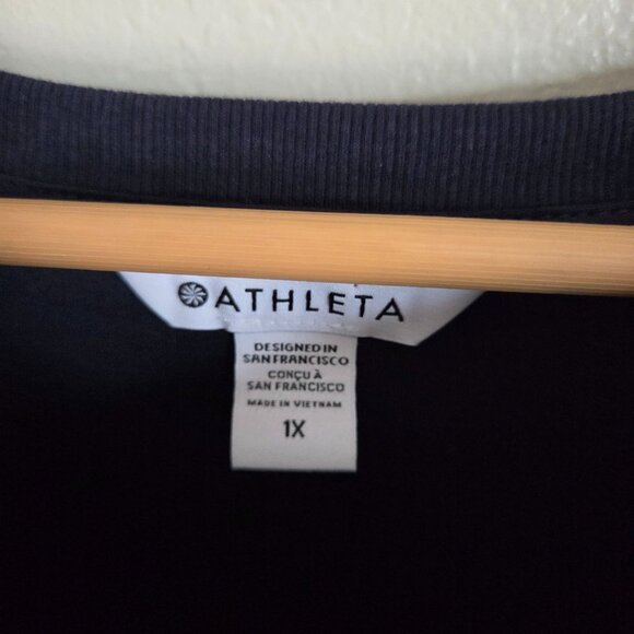 Athleta Harlow Hybrid Relaxed Boxy Top Navy/Black Size 1X Long Sleeve Athleisure - Picture 2 of 10